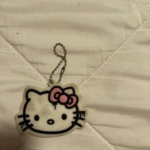 Forever 21 hello Kitty keychain !!